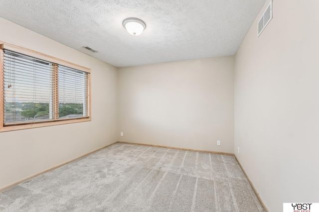 15430 Briar Street, Omaha, NE 68138