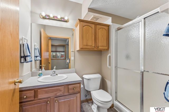 15430 Briar Street, Omaha, NE 68138