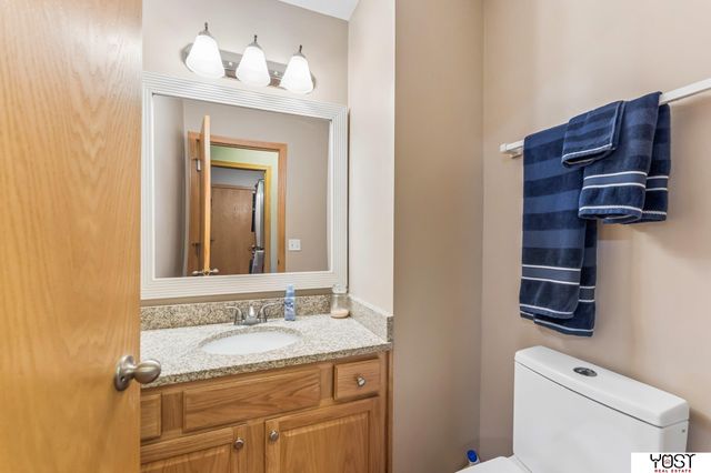 15430 Briar Street, Omaha, NE 68138