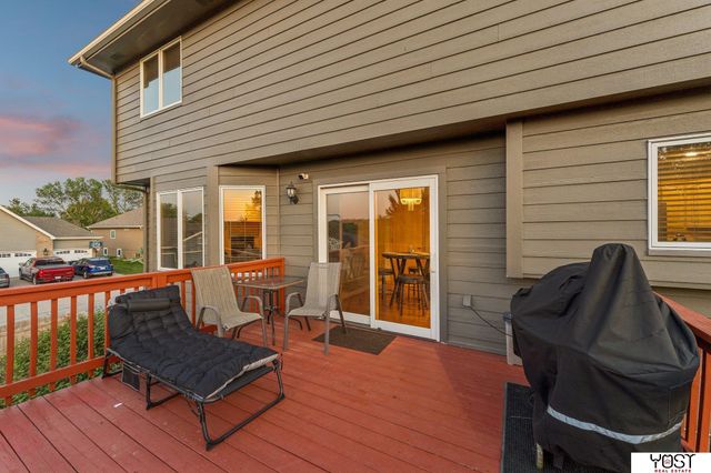 15430 Briar Street, Omaha, NE 68138