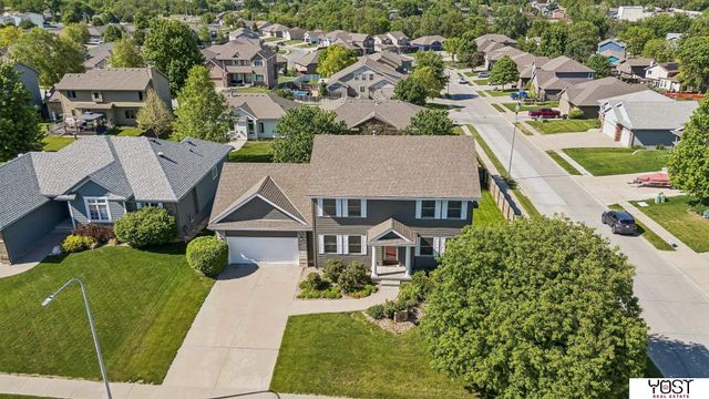 15430 Briar Street, Omaha, NE 68138