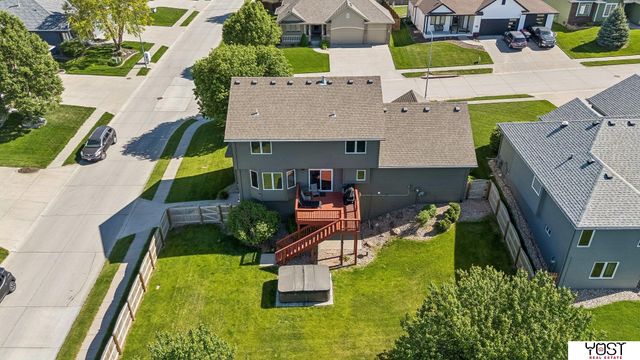 15430 Briar Street, Omaha, NE 68138