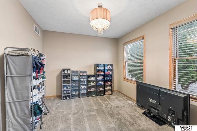 15430 Briar Street, Omaha, NE 68138