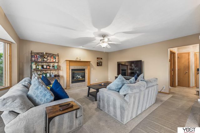 15430 Briar Street, Omaha, NE 68138
