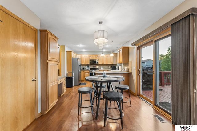 15430 Briar Street, Omaha, NE 68138