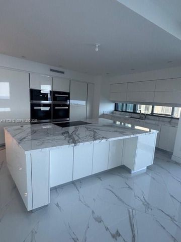 18555 Collins Avenue 2905, Sunny Isles Beach, FL 33160