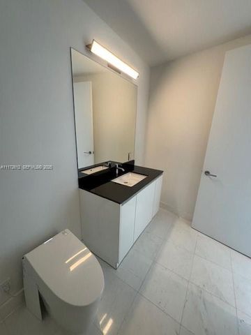 18555 Collins Avenue 2905, Sunny Isles Beach, FL 33160
