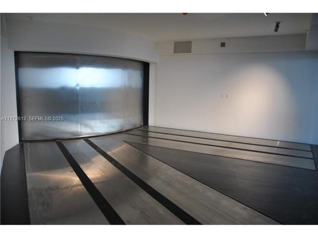 18555 Collins Avenue 2905, Sunny Isles Beach, FL 33160