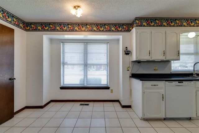 2615 NW 115th Place, Oklahoma City, OK 73120