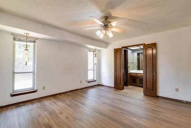 2615 NW 115th Place, Oklahoma City, OK 73120
