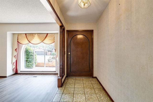 2615 NW 115th Place, Oklahoma City, OK 73120