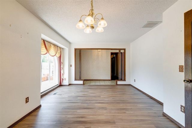 2615 NW 115th Place, Oklahoma City, OK 73120