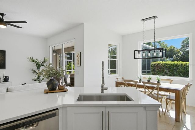 414 LONDONDERRY DRIVE, Sarasota, FL 34240