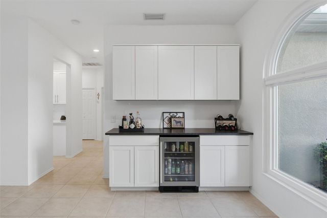414 LONDONDERRY DRIVE, Sarasota, FL 34240