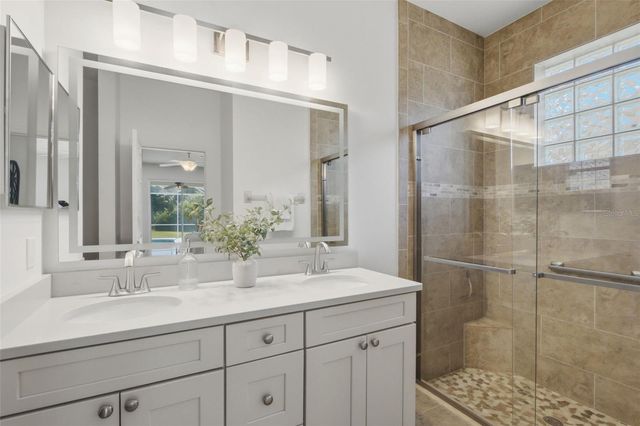 414 LONDONDERRY DRIVE, Sarasota, FL 34240