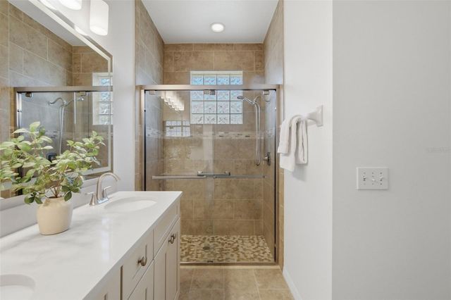 414 LONDONDERRY DRIVE, Sarasota, FL 34240