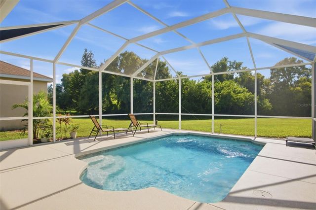 414 LONDONDERRY DRIVE, Sarasota, FL 34240