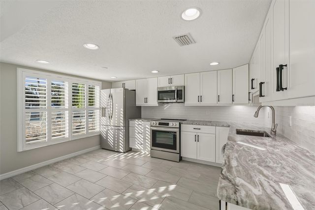 5055 N BEACH ROAD 108, Englewood, FL 34223