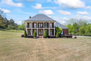 175 Tom Jones Road, Kingston, GA 30145