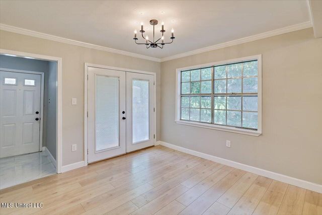 800 Longwood Place, Clinton, MS 39056