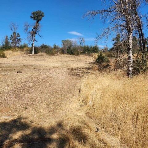 16574 4th Avenue, Clearlake, CA 95422