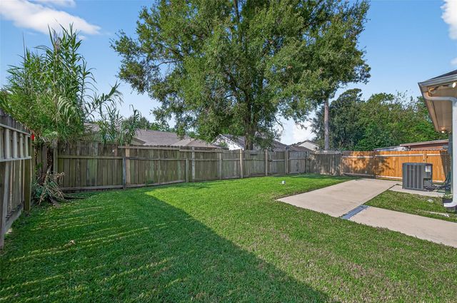 12914 Bamboo Forest Trail, Houston, TX 77044