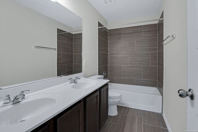3644 Space Cloud, New Braunfels, TX 78130
