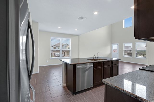 3644 Space Cloud, New Braunfels, TX 78130