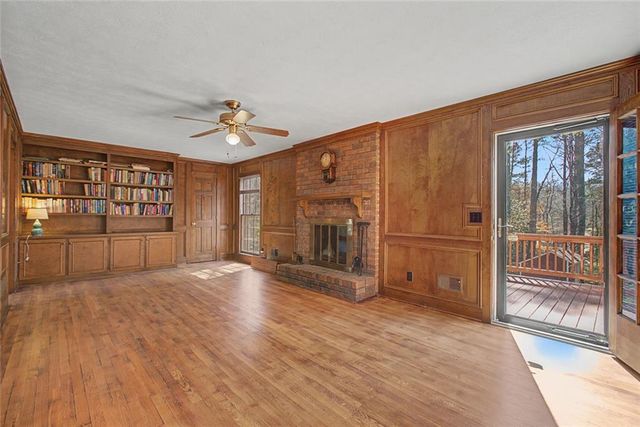 5877 Millstone Run, Stone Mountain, GA 30087