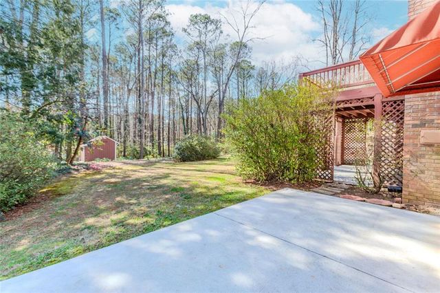 5877 Millstone Run, Stone Mountain, GA 30087