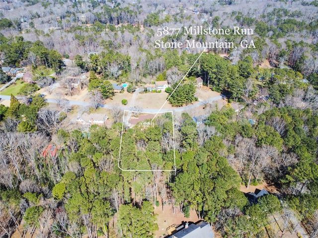 5877 Millstone Run, Stone Mountain, GA 30087