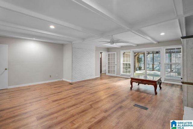 1101 S WALSTON BRIDGE ROAD, Jasper, AL 35501