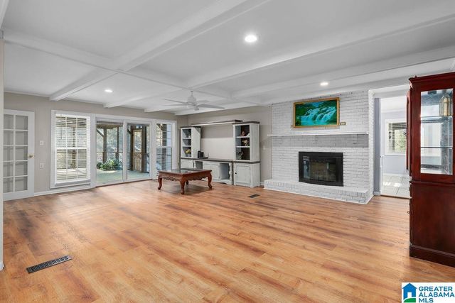 1101 S WALSTON BRIDGE ROAD, Jasper, AL 35501