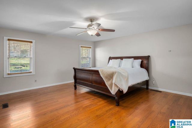 1101 S WALSTON BRIDGE ROAD, Jasper, AL 35501