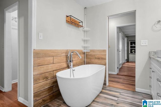 1101 S WALSTON BRIDGE ROAD, Jasper, AL 35501