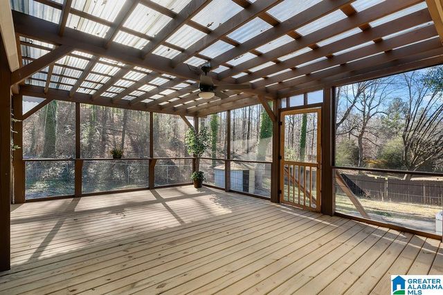 1101 S WALSTON BRIDGE ROAD, Jasper, AL 35501