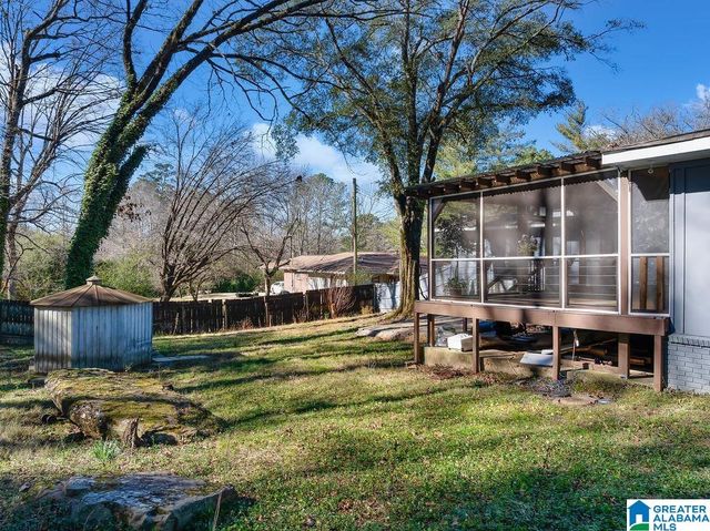 1101 S WALSTON BRIDGE ROAD, Jasper, AL 35501