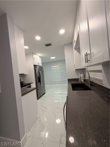 3711 4th AVE NE, Naples, FL 34120