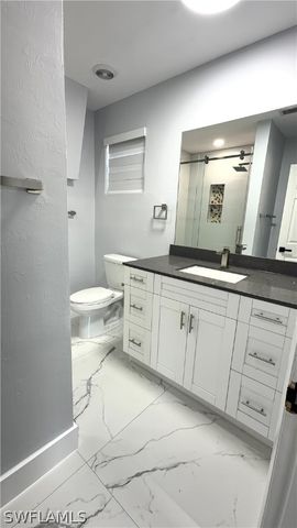 3711 4th AVE NE, Naples, FL 34120