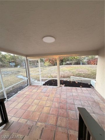 3711 4th AVE NE, Naples, FL 34120