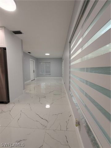 3711 4th AVE NE, Naples, FL 34120