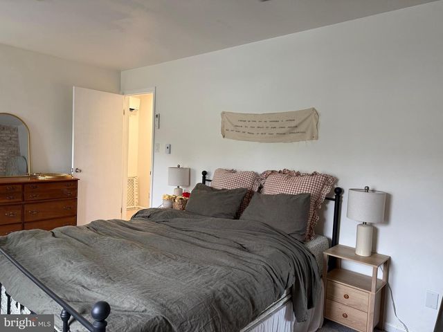 620 BERNHARD AVE, Mount Joy, PA 17552