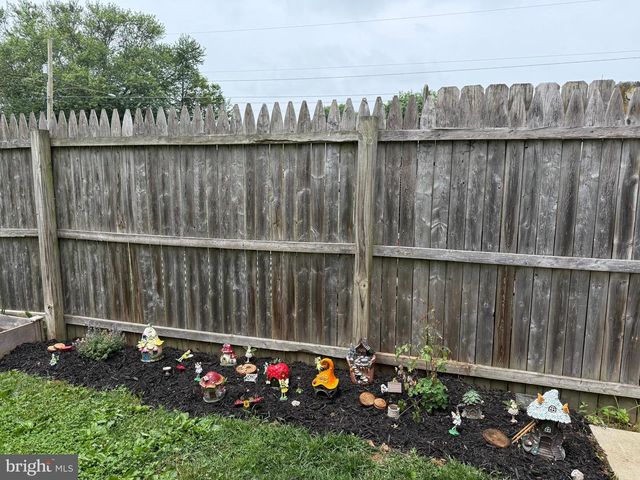 620 BERNHARD AVE, Mount Joy, PA 17552