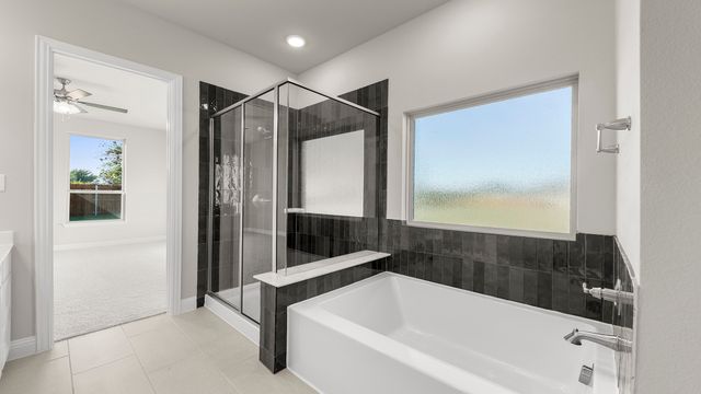 469 Silent Pond Park, Lavon, TX 75166