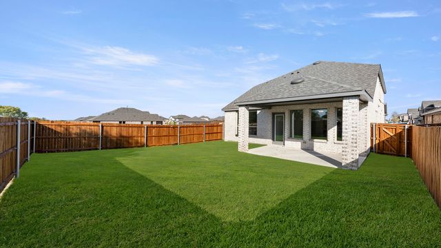 469 Silent Pond Park, Lavon, TX 75166