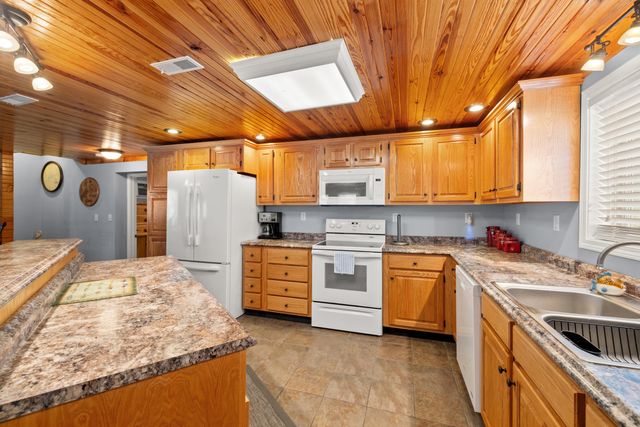 311 Meece Avenue, Nancy, KY 42544