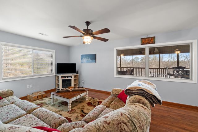 311 Meece Avenue, Nancy, KY 42544