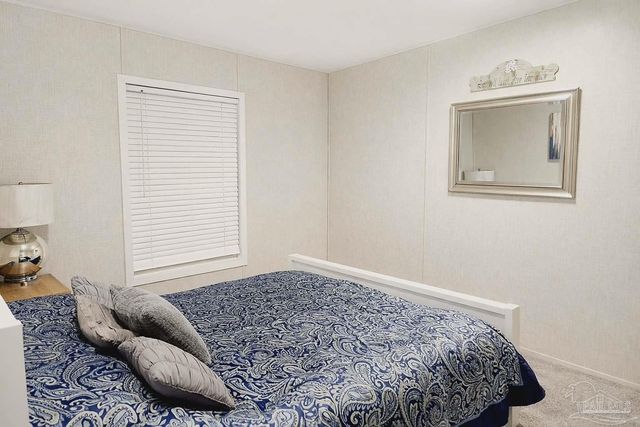 9429 Gulf Beach Hwy, Pensacola, FL 32507