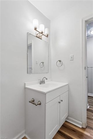 461 Dare AVE, Hampton, VA 23661