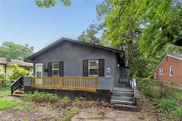 461 Dare AVE, Hampton, VA 23661